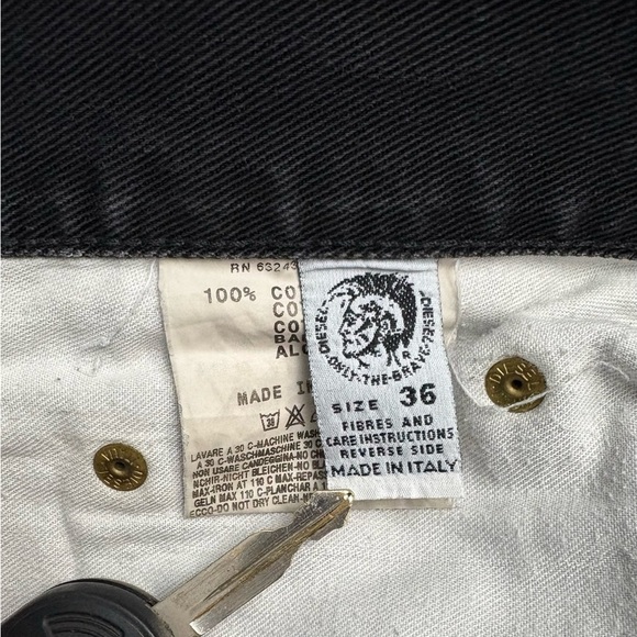 Vintage Diesel Industry Baggy Jeans - Picture 3 of 6